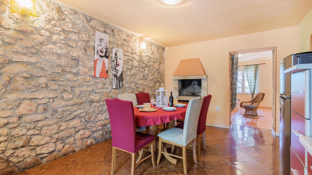 Photo of Bedroom in Loborika