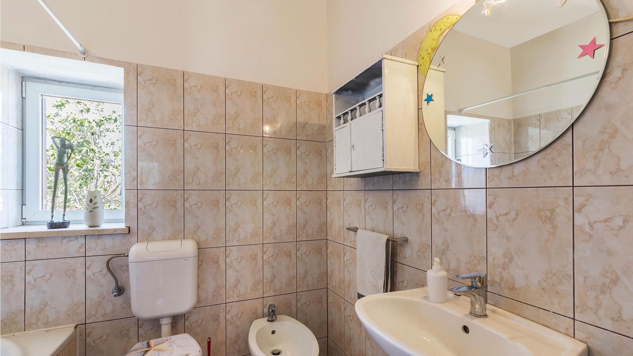 Photo of Bathroom in Loborika