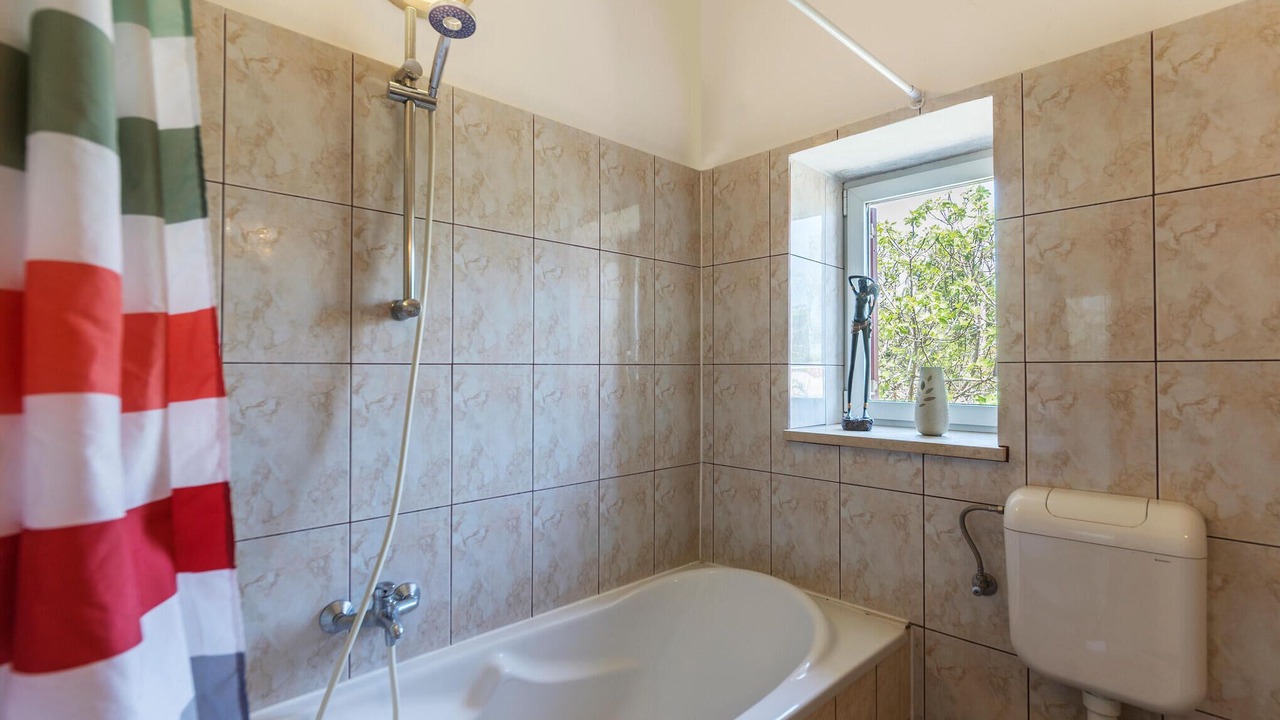 Photo of Bathroom in Loborika