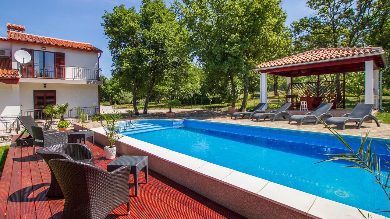 Photo of Outdoor in Kapelica
