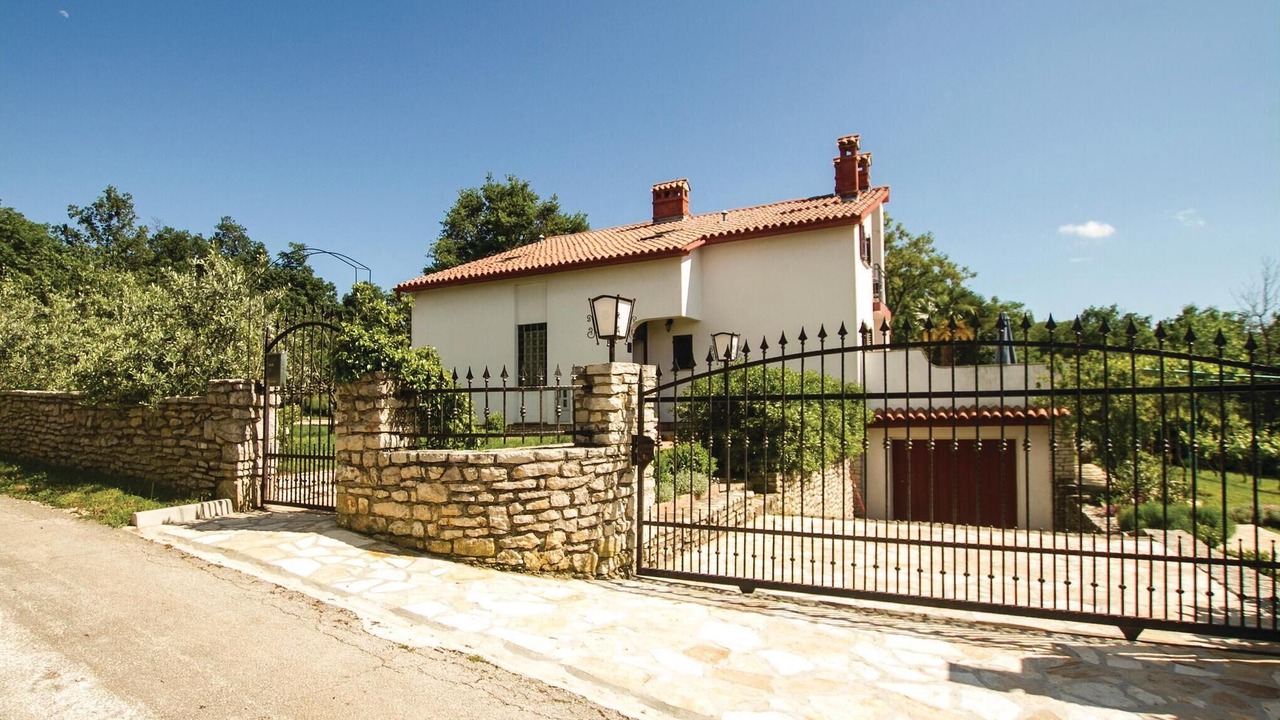 Photo of Outdoor in Kapelica