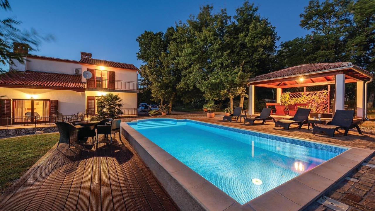 Photo of Outdoor in Kapelica