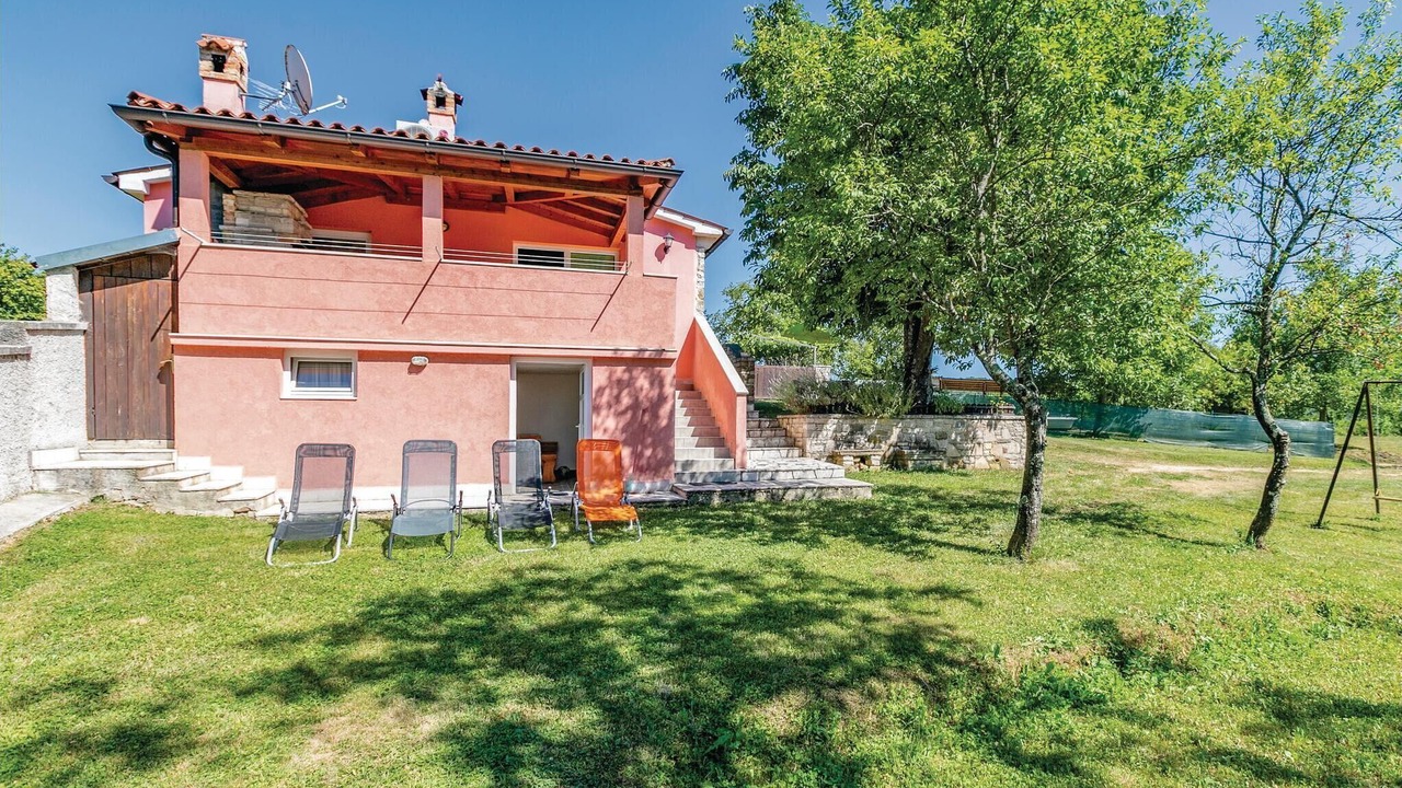 Photo of Outdoor in Novaki Pazinski