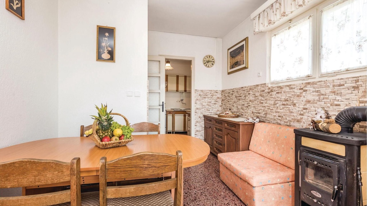 Photo of Bedroom in Ika