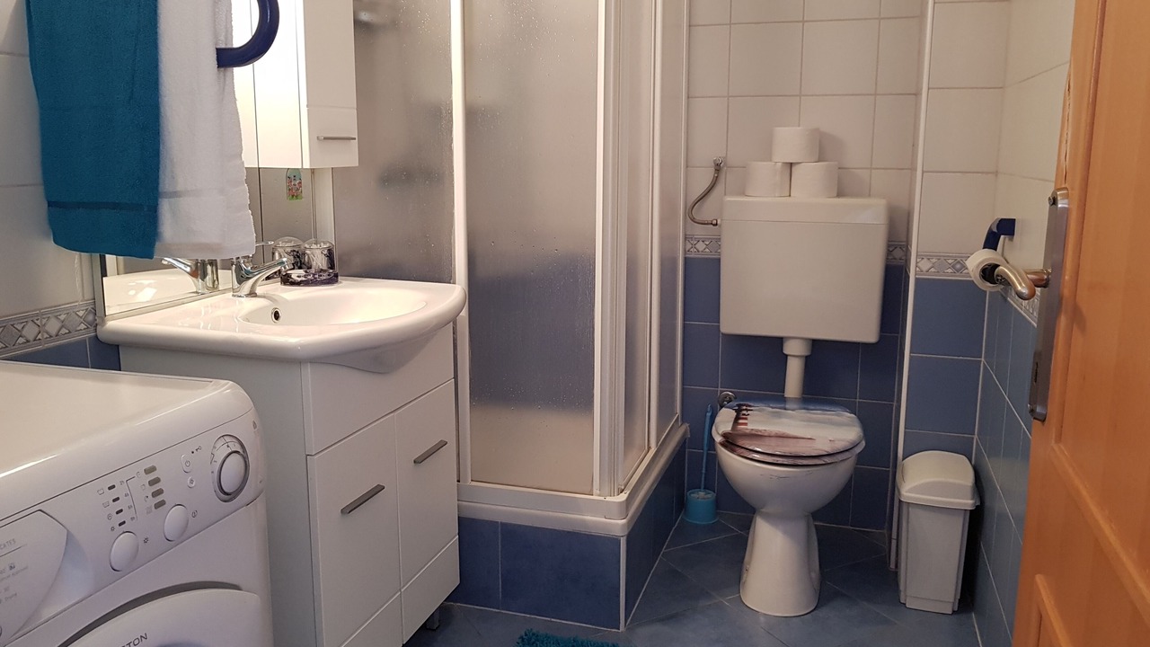 Photo of Bathroom in Novalja