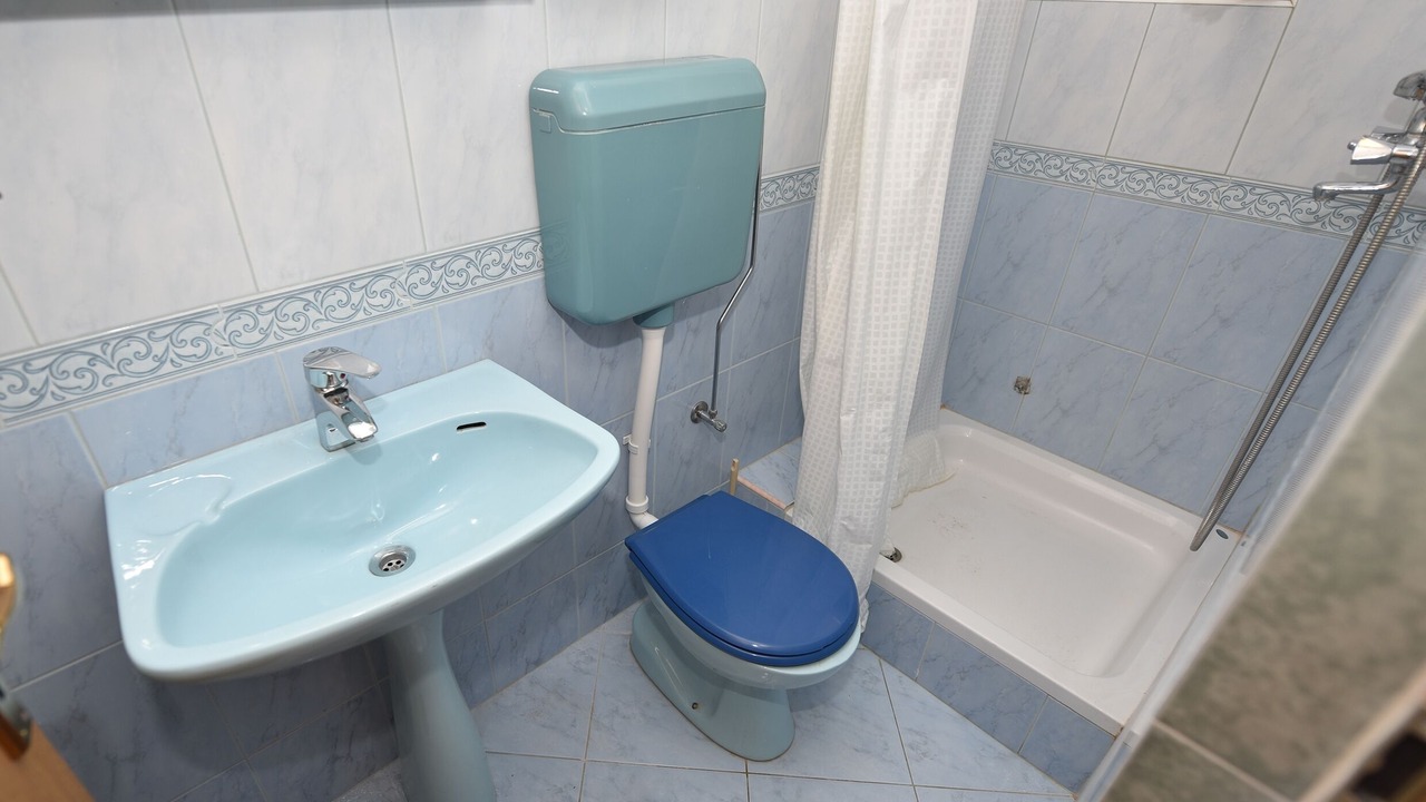 Photo of Bathroom in Metajna