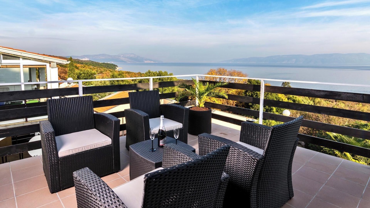 Photo of Patio Balcony in Ravni