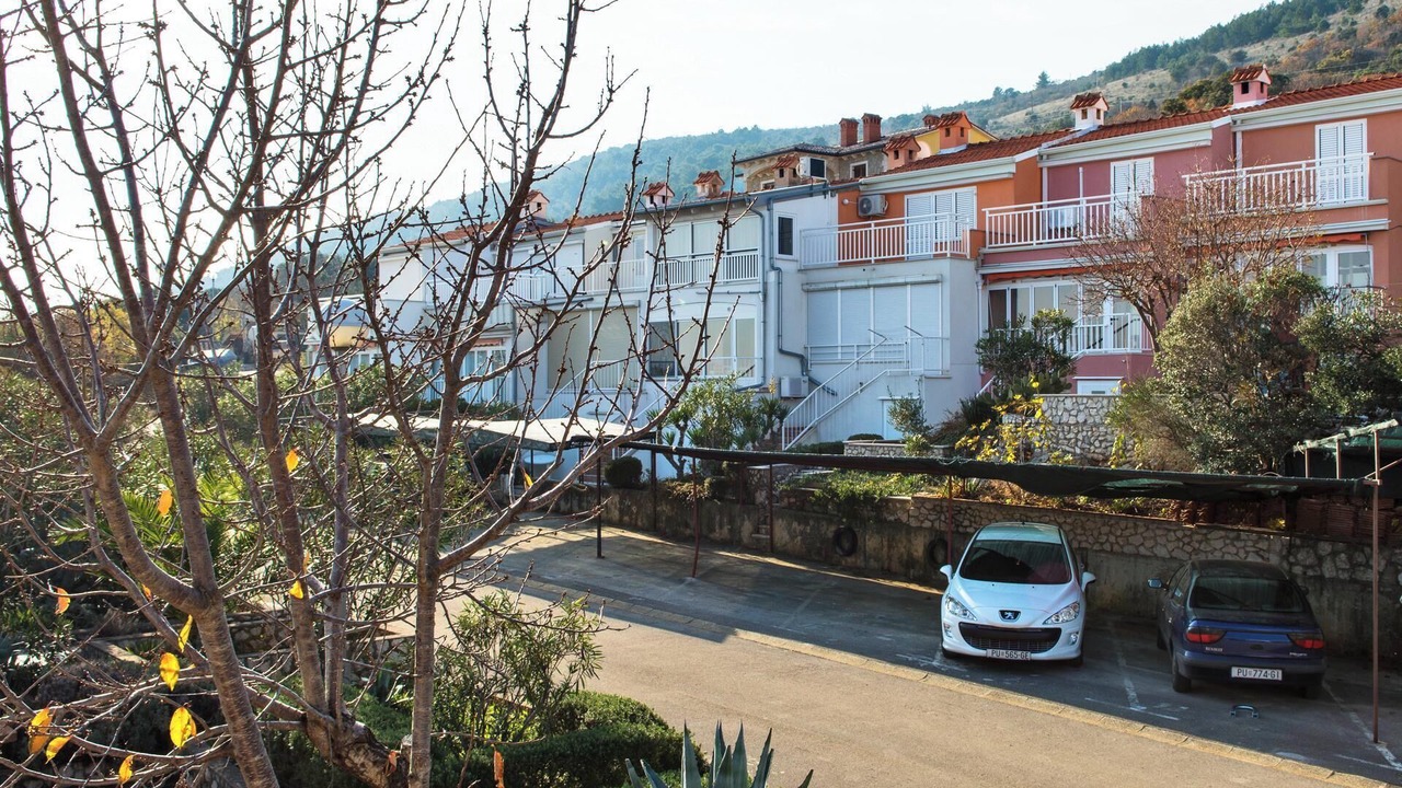 Photo of Outdoor in Ravni