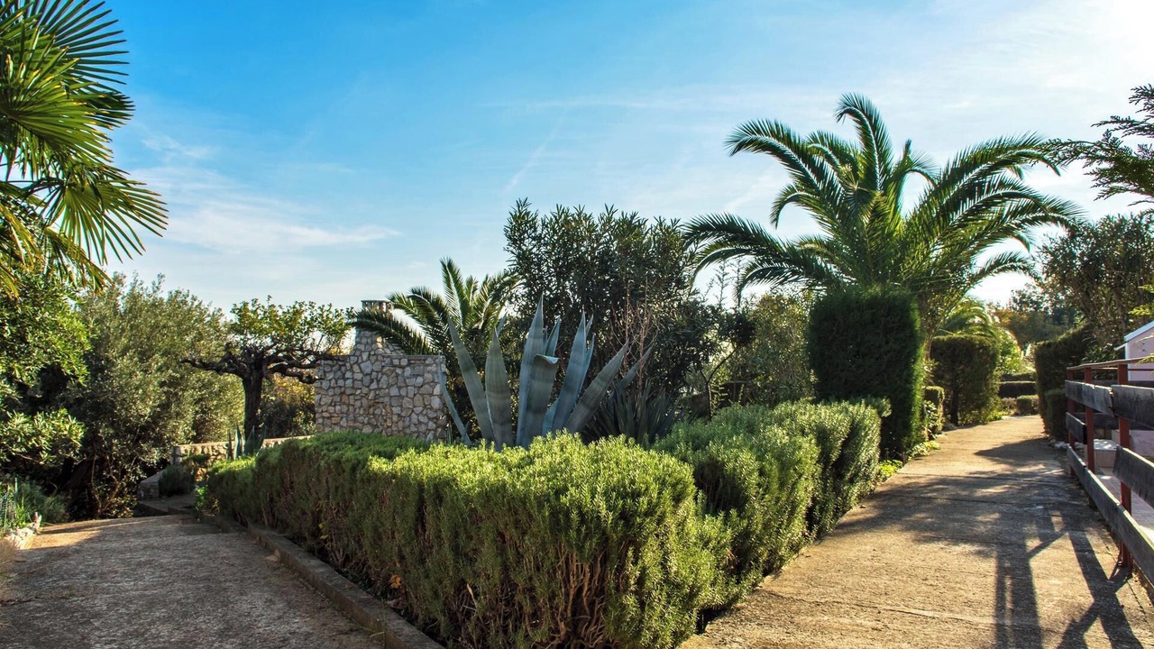 Photo of Outdoor in Ravni