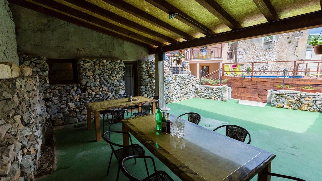 Photo of Patio Balcony in Bribir