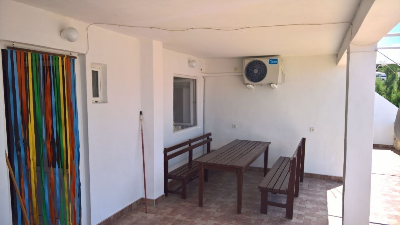 Photo of Others in Metajna