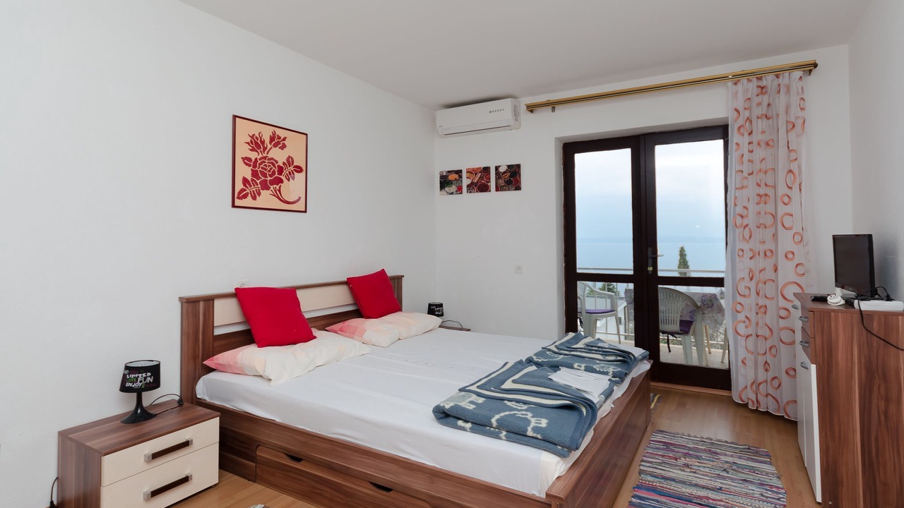Photo of Bedroom in Klenovica