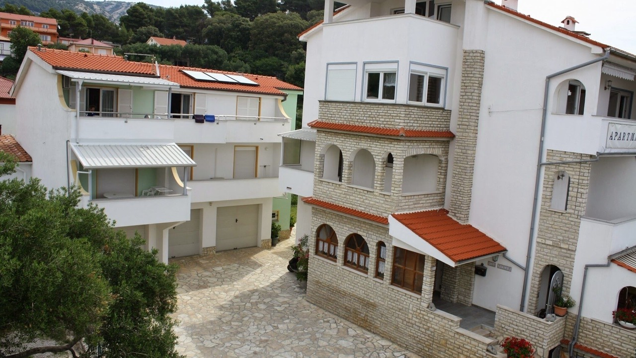 Photo of Outdoor in Banjol