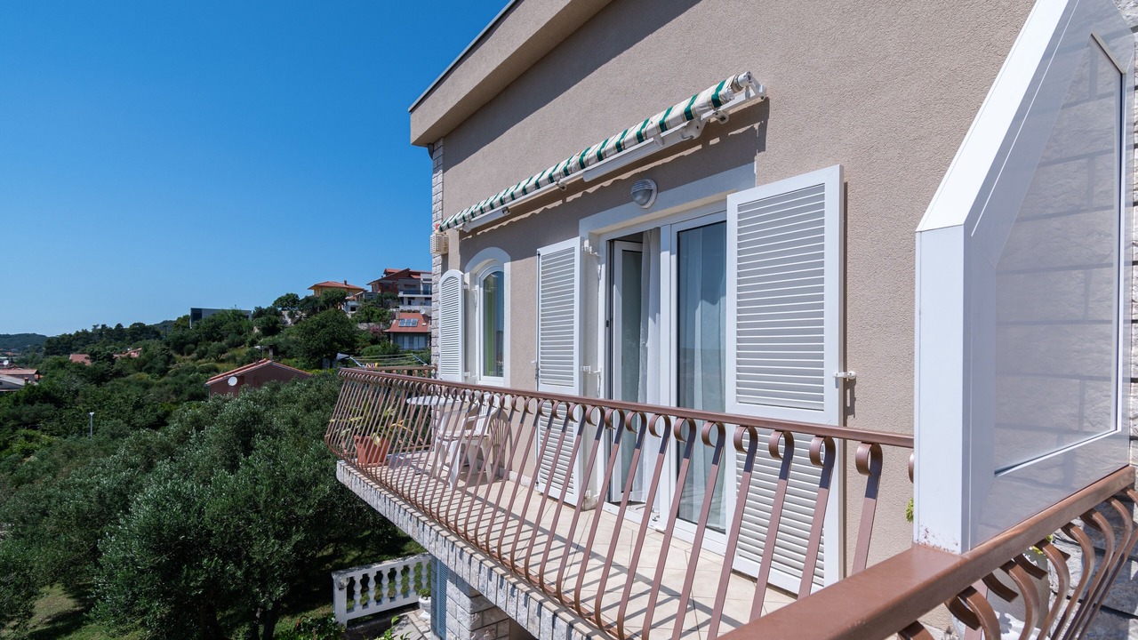 Photo of Patio Balcony in Palit