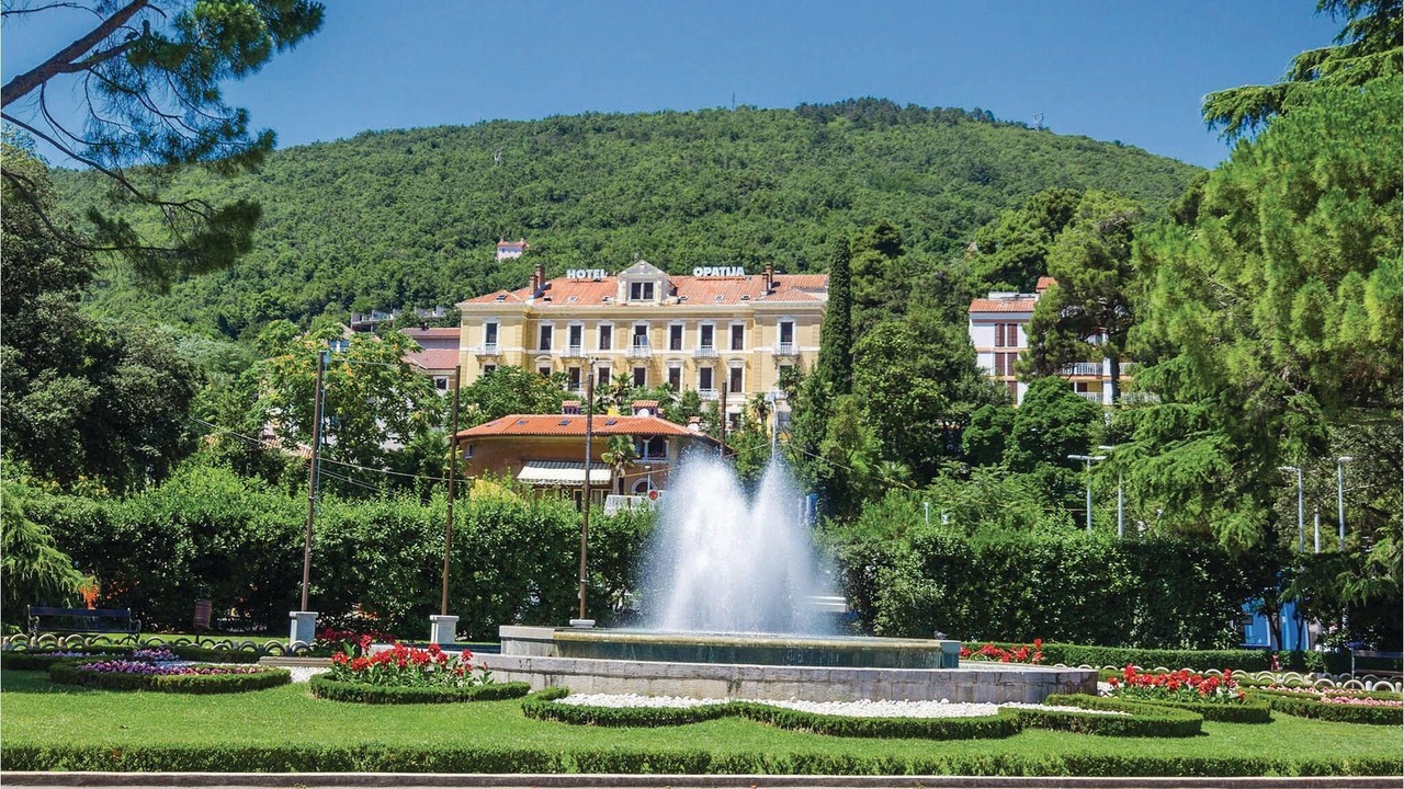 Photo of Others in Sarsoni
