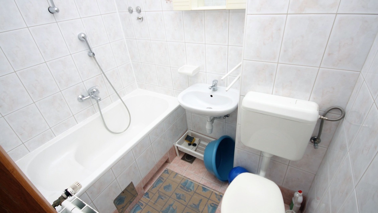 Photo of Bathroom in Tice
