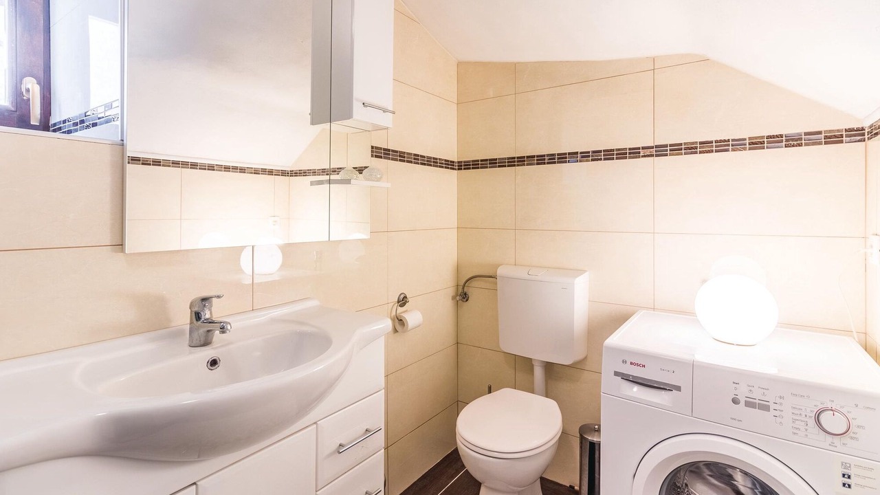 Photo of Bathroom in Pomer