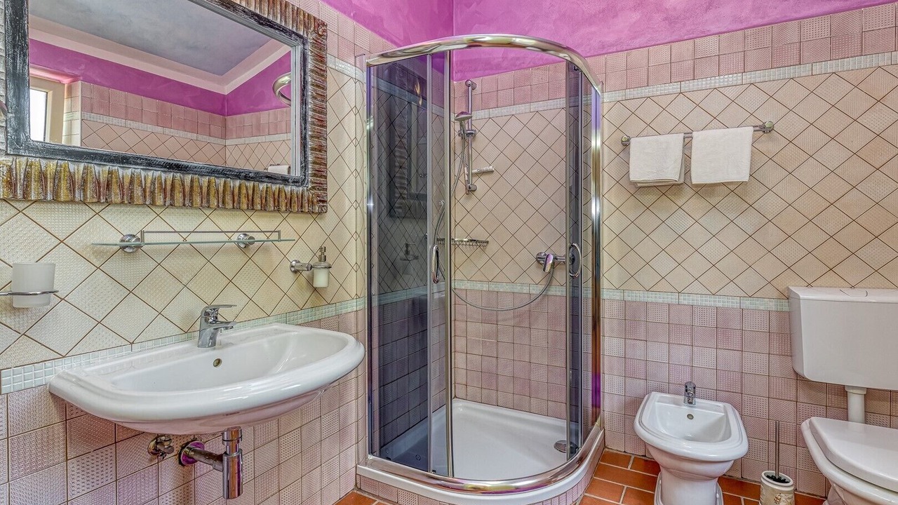 Photo of Bathroom in Sumber