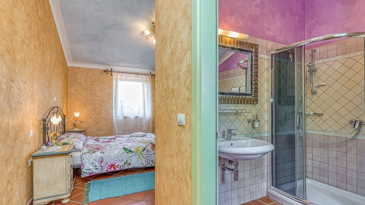 Photo of Bathroom in Sumber