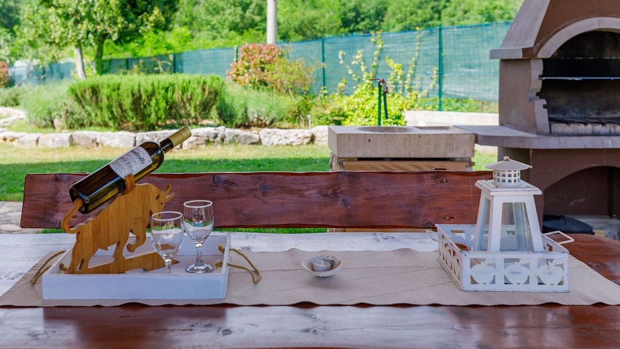Photo of Outdoor in Makovci