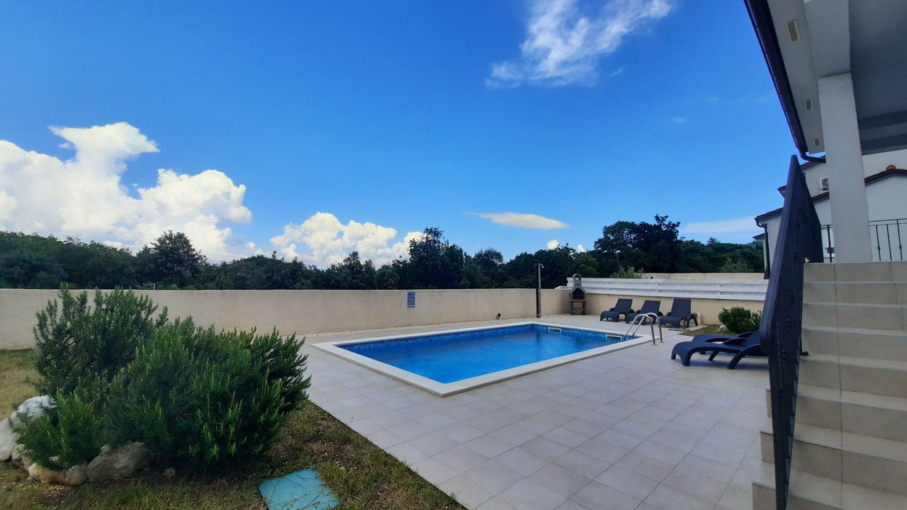 Photo of Outdoor in Drenje