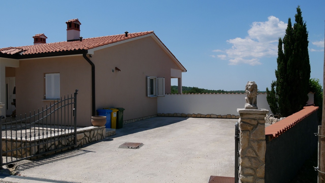 Photo of Outdoor in Rogocana