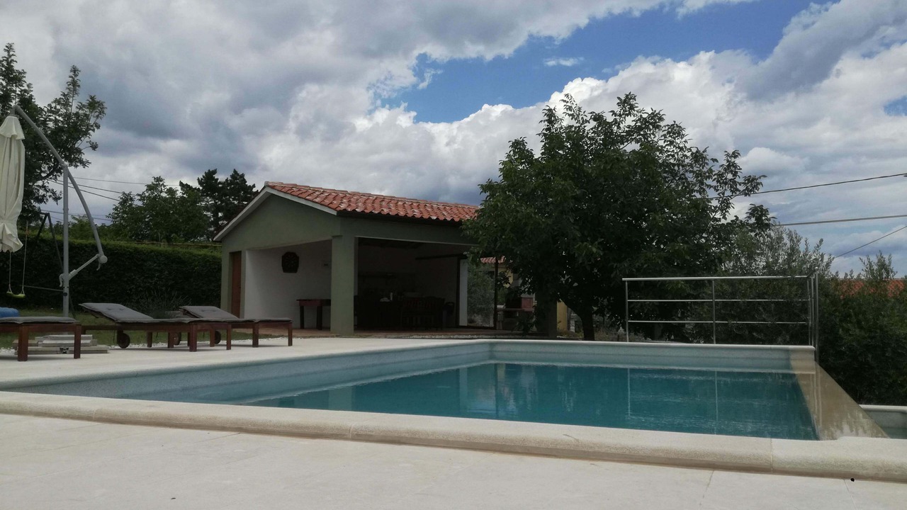 Photo of Outdoor in Topid