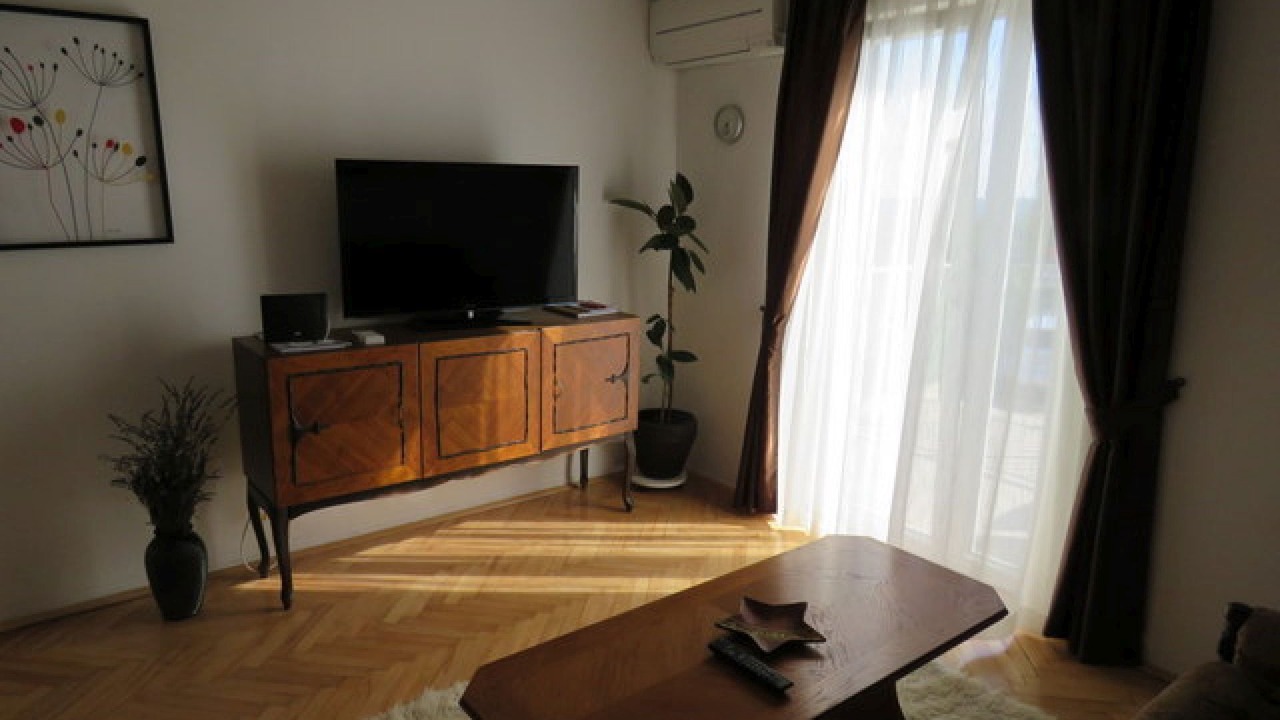 Photo of Livingroom in Topid