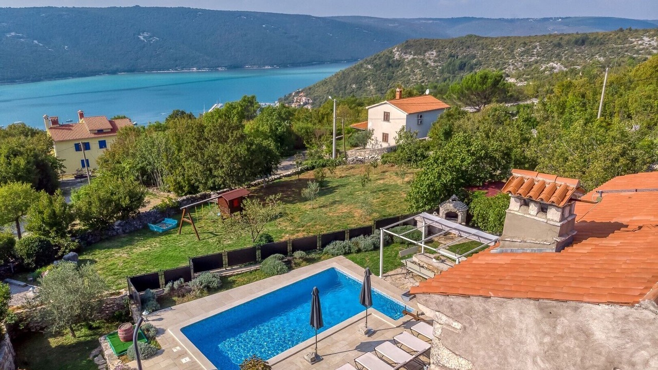 Photo of Outdoor in Rasa