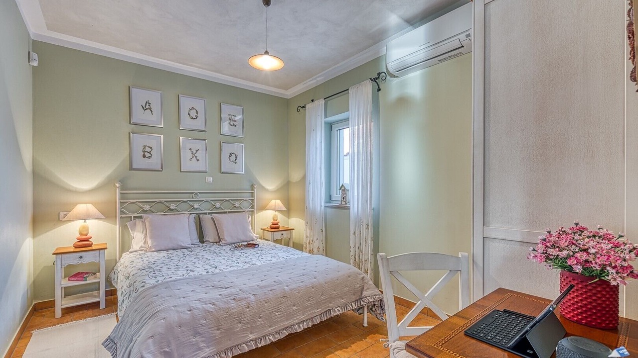 Photo of Bedroom in Sumber