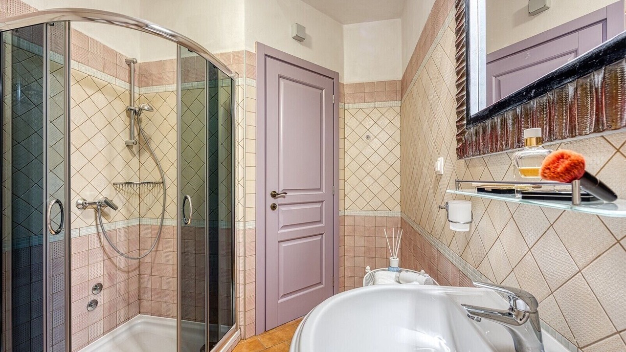 Photo of Bathroom in Sumber