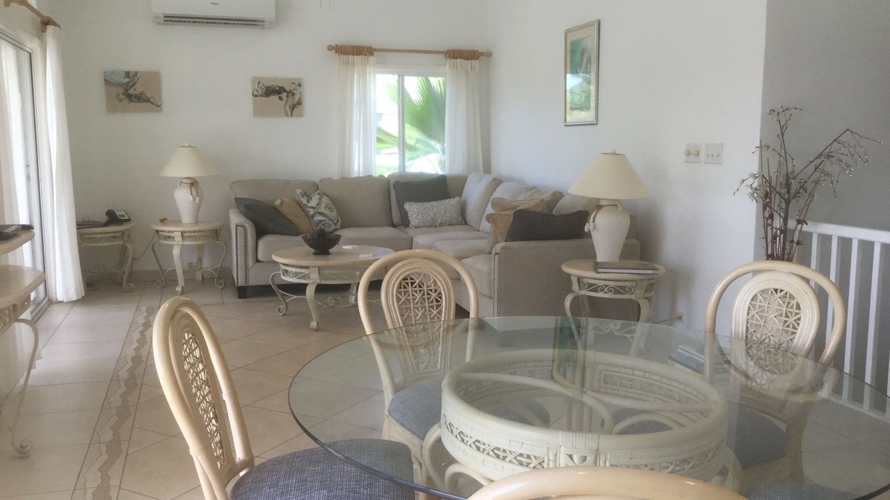 Photo of Livingroom in Mamora Bay