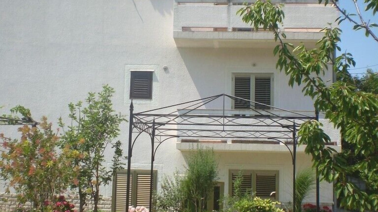 Photo of Outdoor in Palit