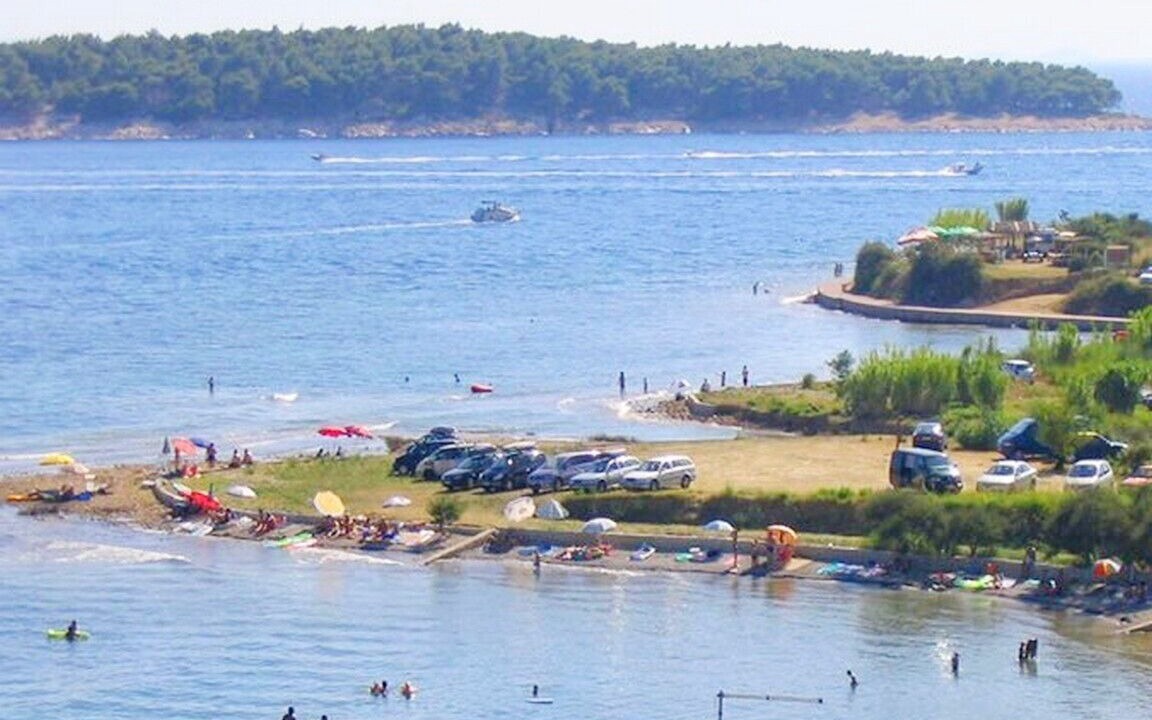 Photo of Others in Banjol