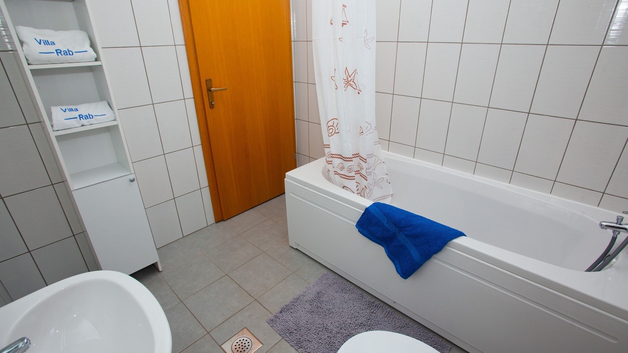 Photo of Bathroom in Banjol