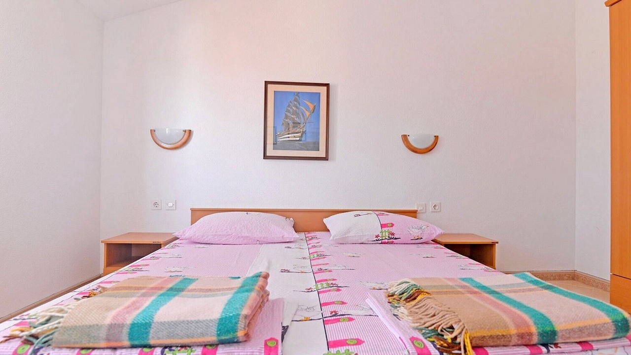 Photo of Bedroom in Cove Murtar
