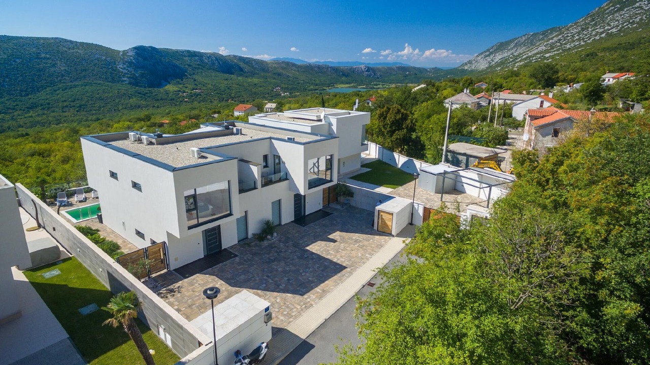 Photo of Outdoor in Grizane