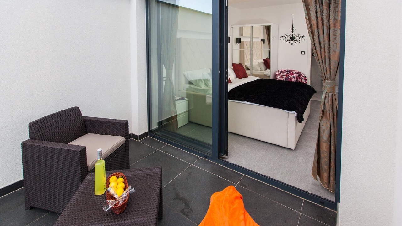 Photo of Patio Balcony in Grizane