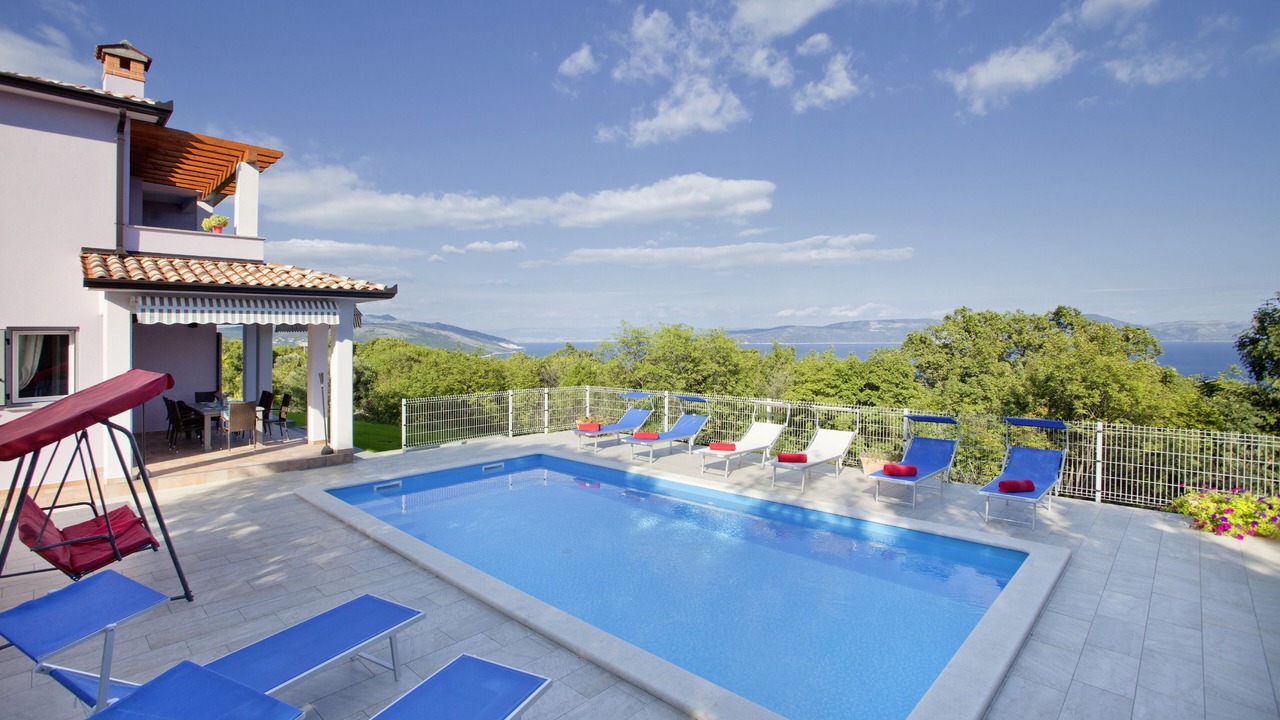 Photo of Outdoor in Crni