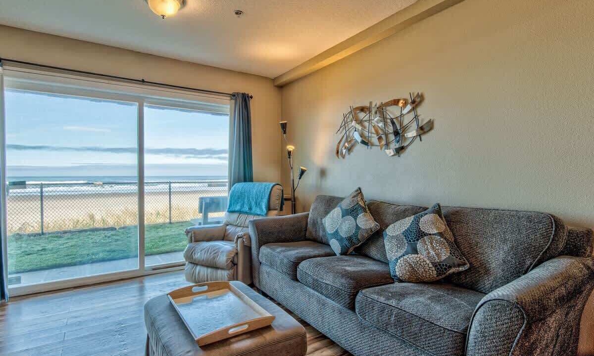 Photo of Others in Lincoln City