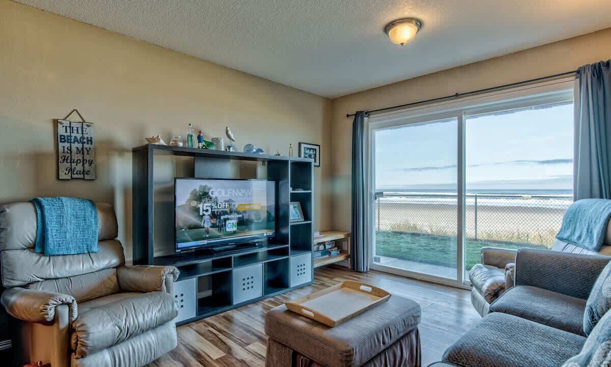 Photo of Others in Lincoln City