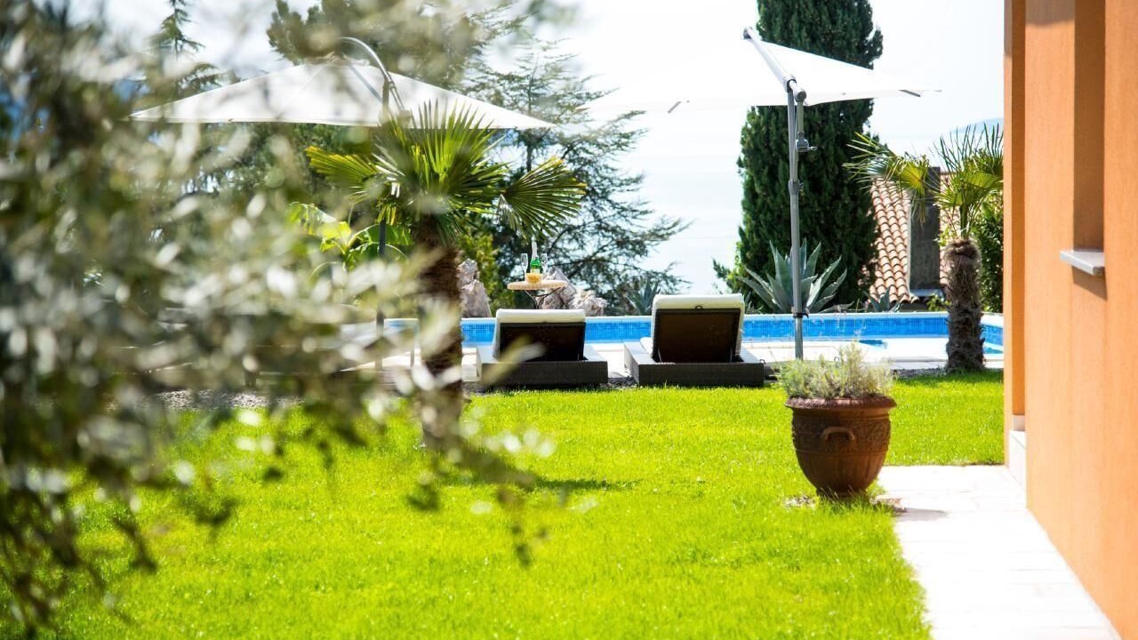 Photo of Outdoor in Rubesi