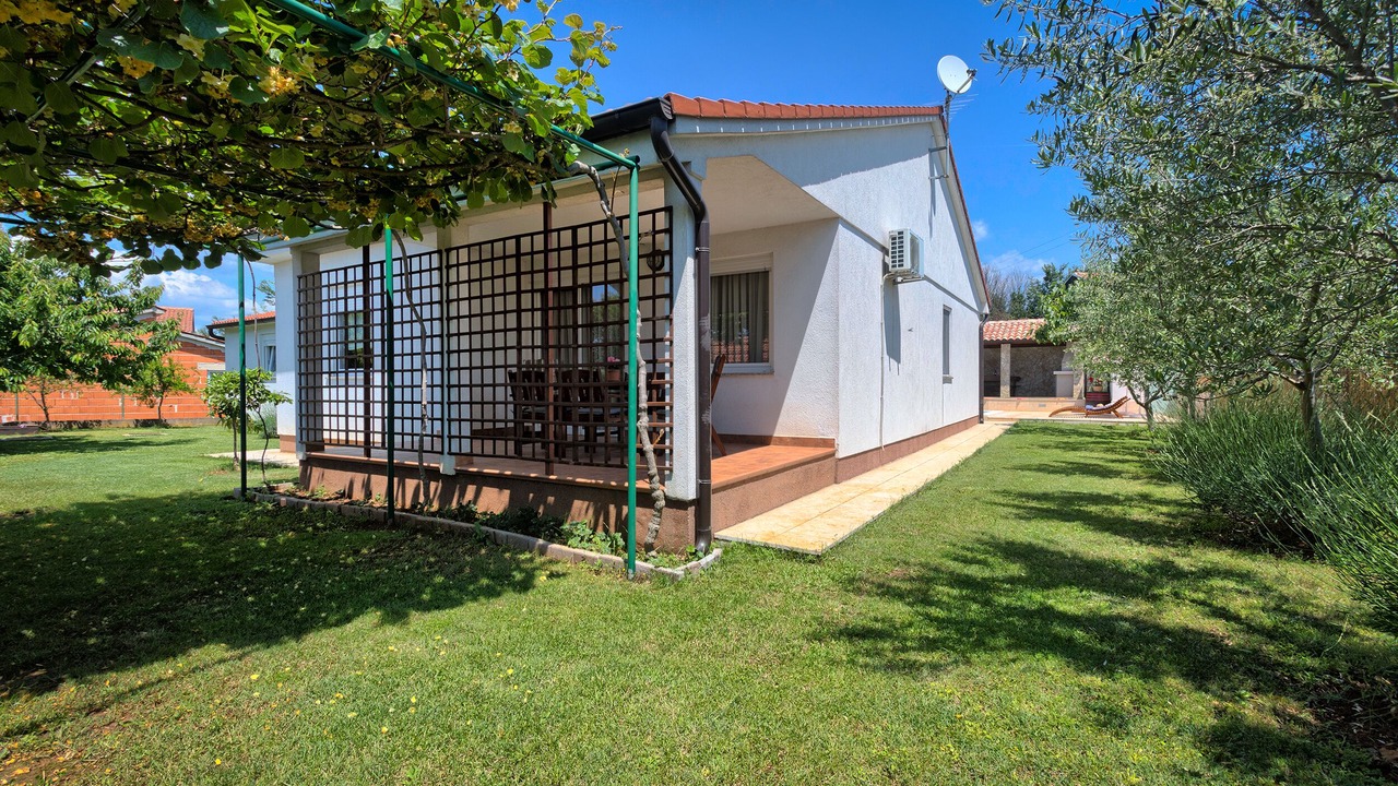 Photo of Outdoor in Loborika