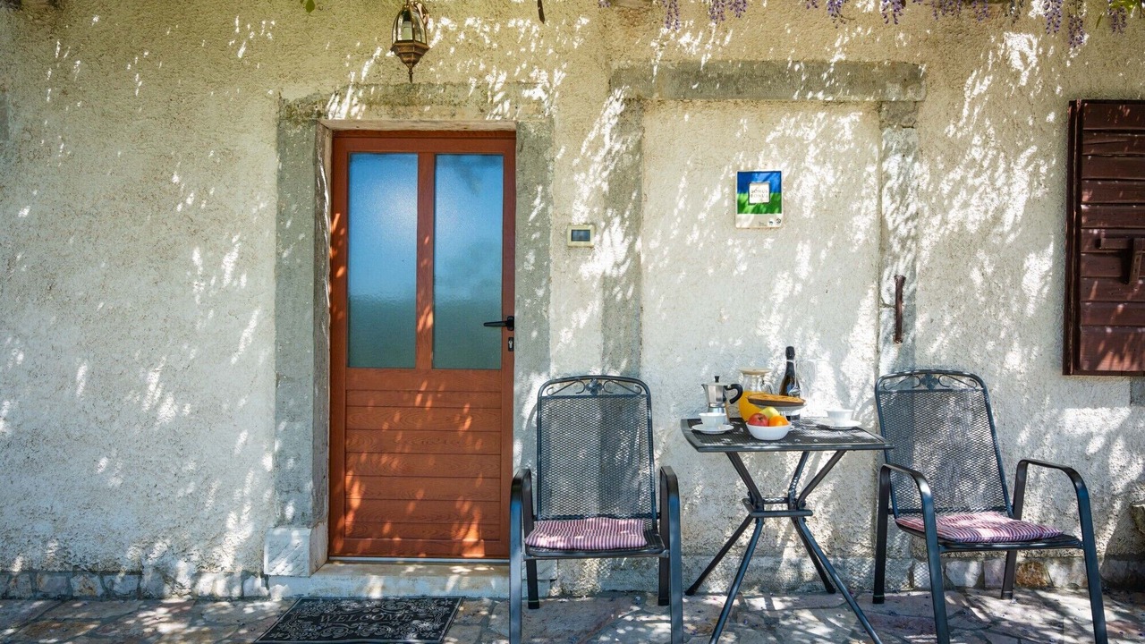 Photo of Outdoor in Rasa
