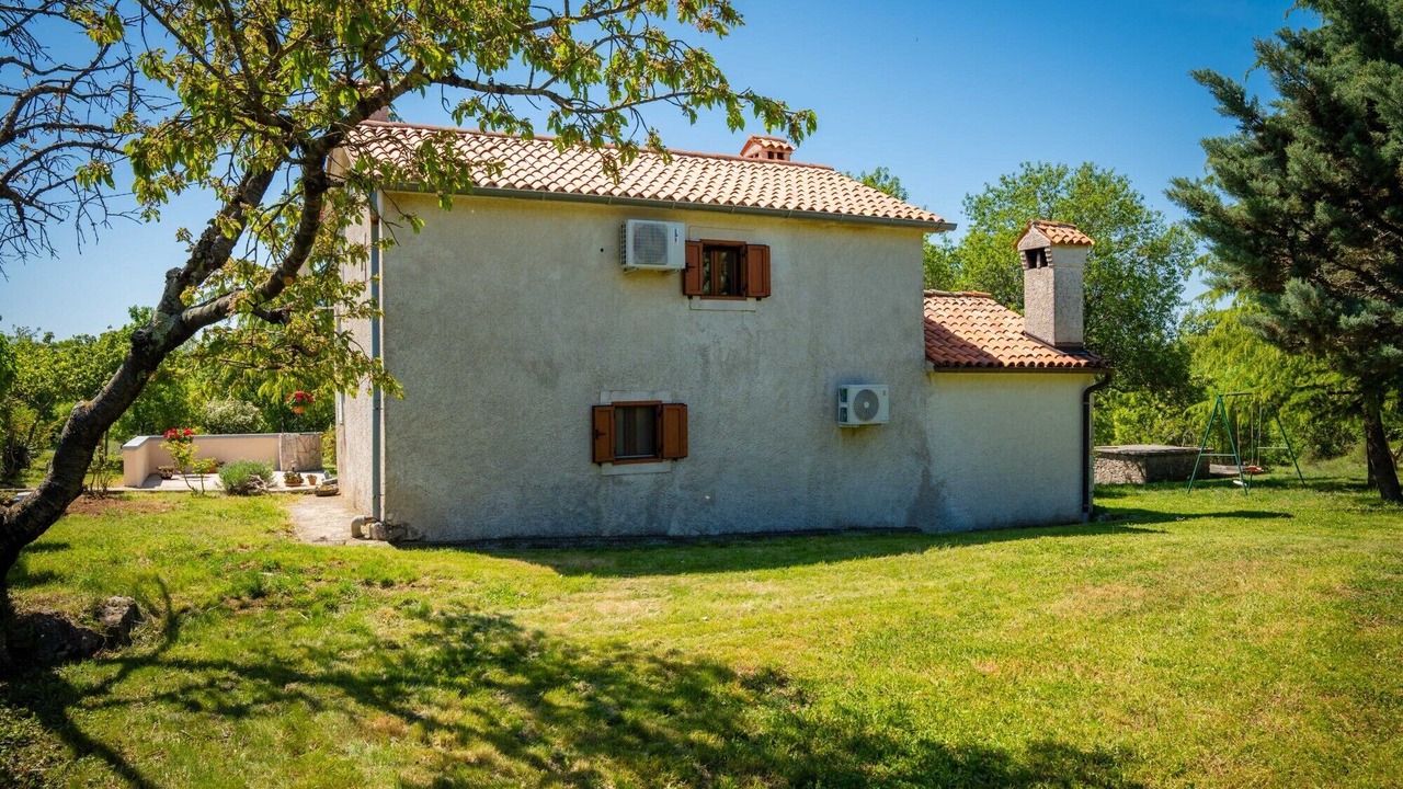 Photo of Outdoor in Rasa