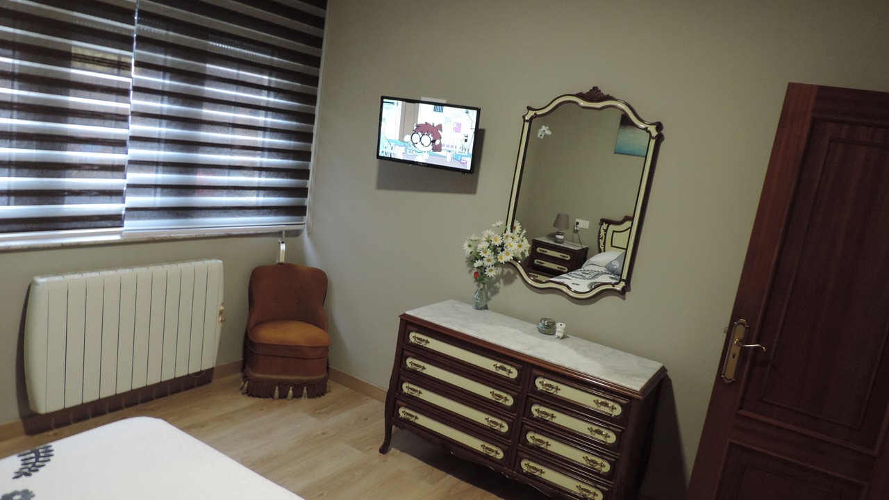 Photo of Bedroom in Cee