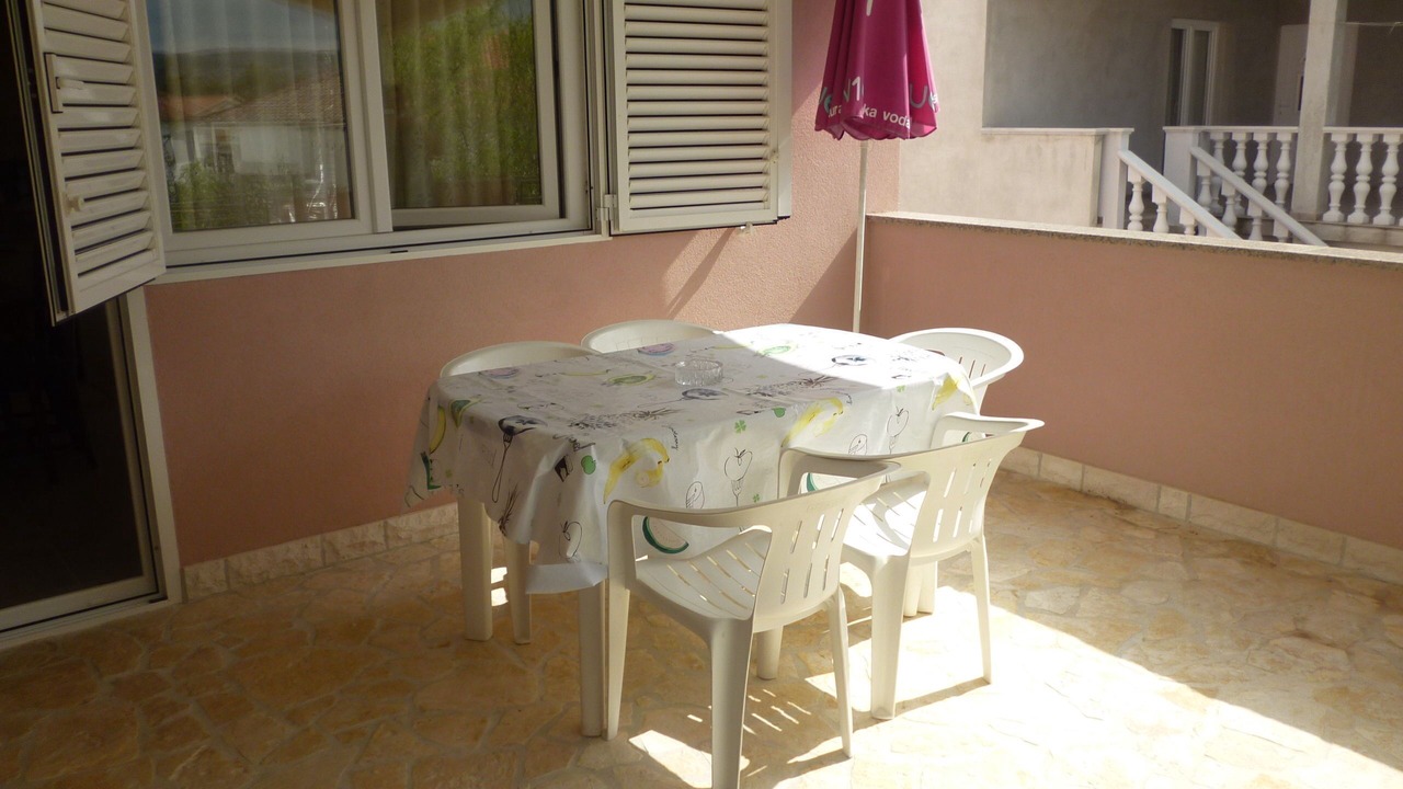 Photo of Outdoor in Seline