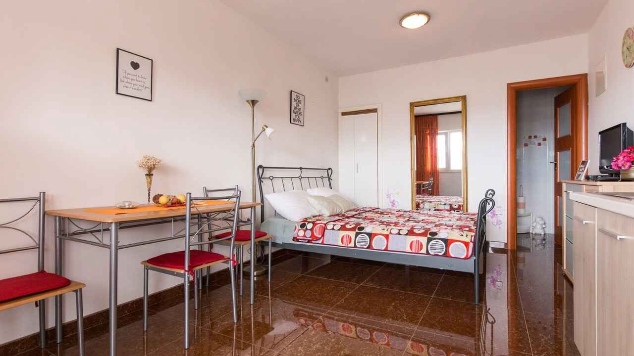 Photo of Bedroom in Vrbnik