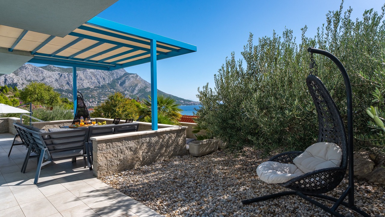 Photo of Others in Omis