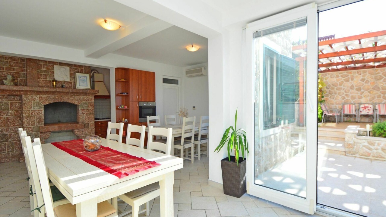 Photo of Bedroom in Betina